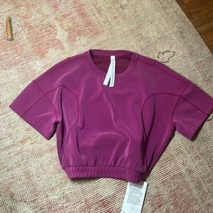 Lulu pink hip top